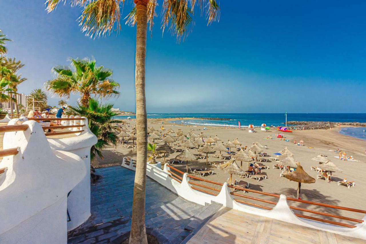 Front Of A Beach Aircon Las Americas Costa Adeje Playa de las Américas Exterior foto